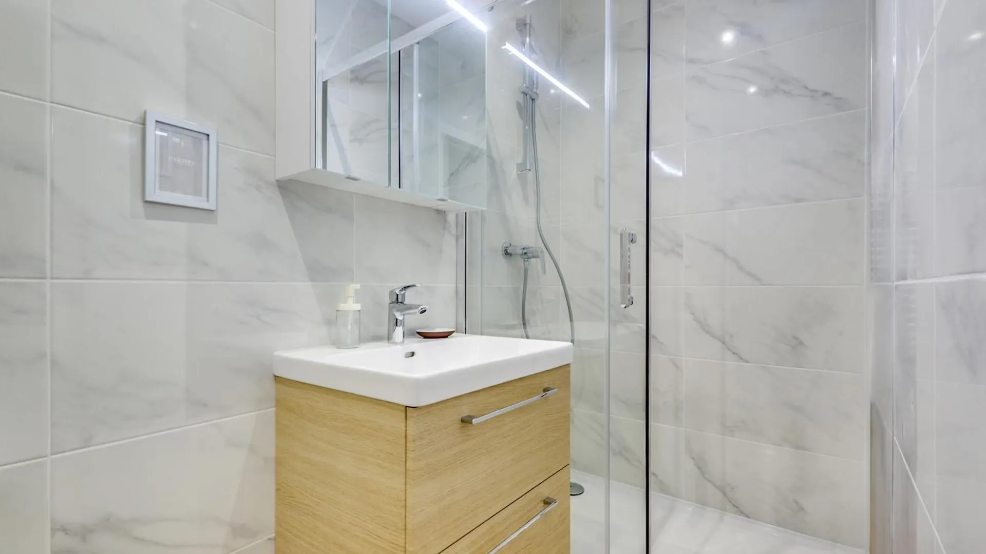 Center Of Paris L Fully Equipped And Cozy Appartement Frankrijk